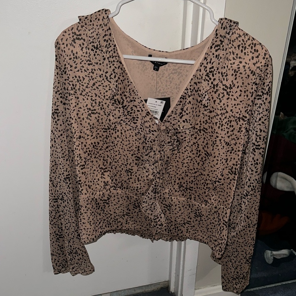 Pleione Ruffle Long Sleeve Women’s Blouse